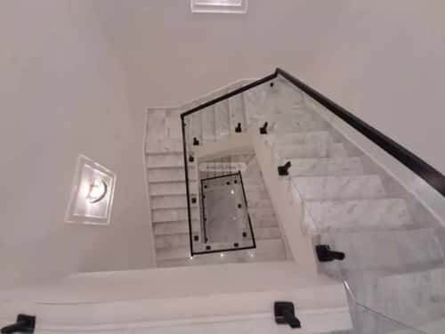6 bedroom villa in Dhahrat Laban 5