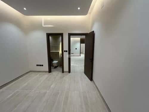 5 bedroom villa in Al Mahdiyyah 2
