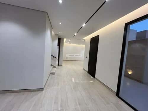 5 bedroom villa in Al Mahdiyyah 5