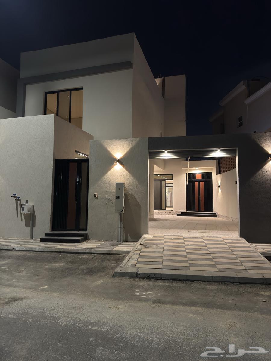 7 bedroom villa in Dahiat King Fahd 2