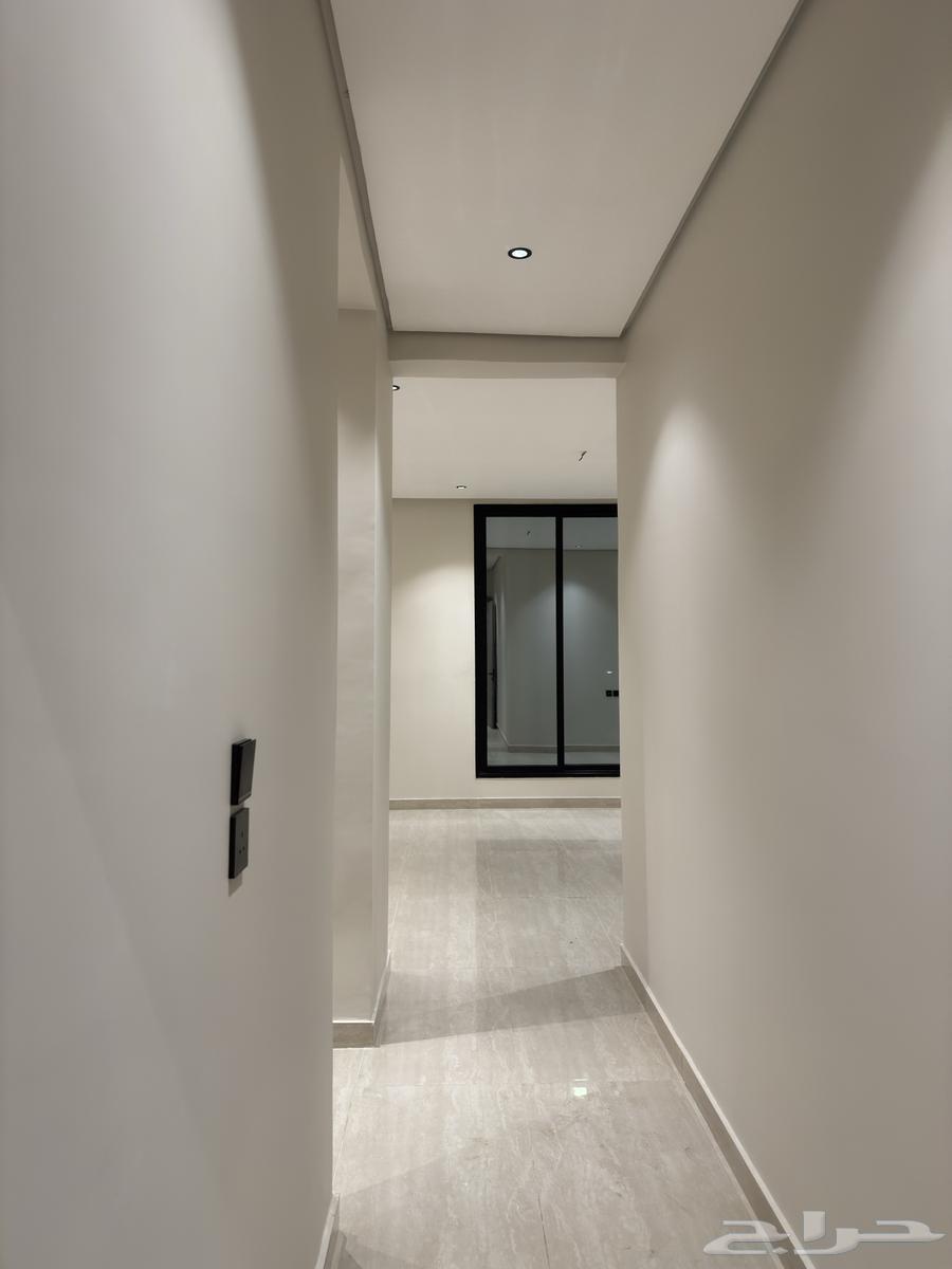 7 bedroom villa in Dahiat King Fahd 6