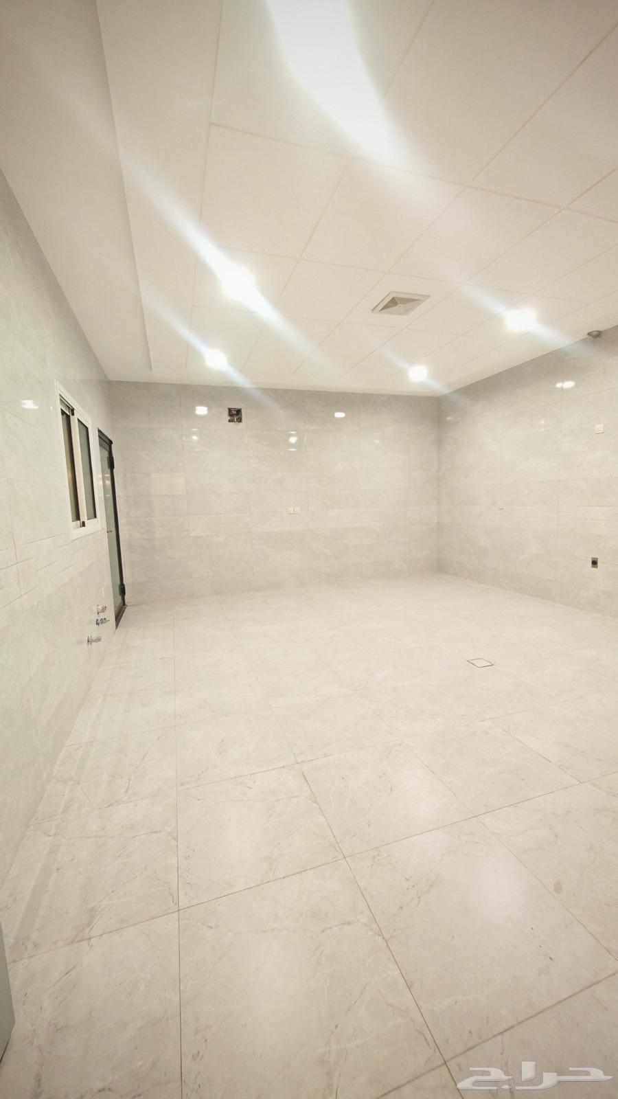 5 bedroom villa in Al Buhairah, Eastern Province 16