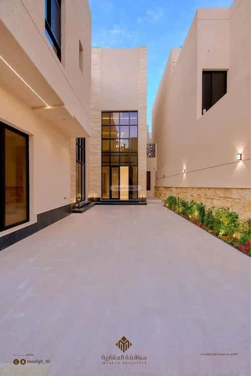 6 bedroom villa in Al Mahdiyyah 4