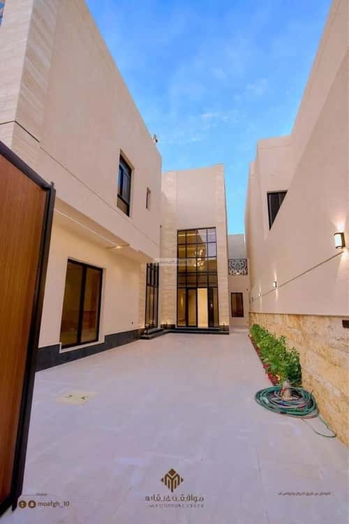 6 bedroom villa in Al Mahdiyyah 7