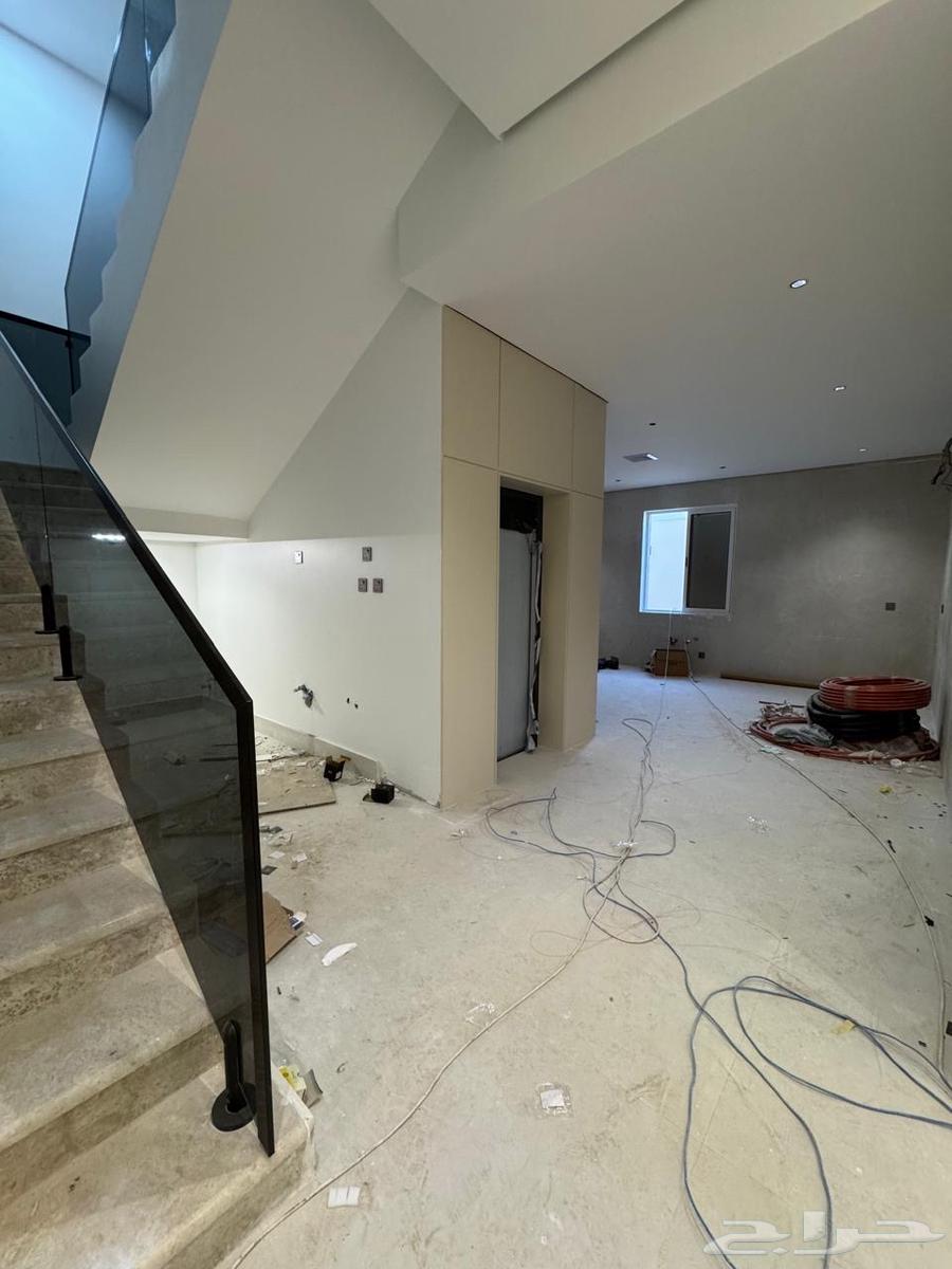 12 bedroom villa in Al Bahr 8