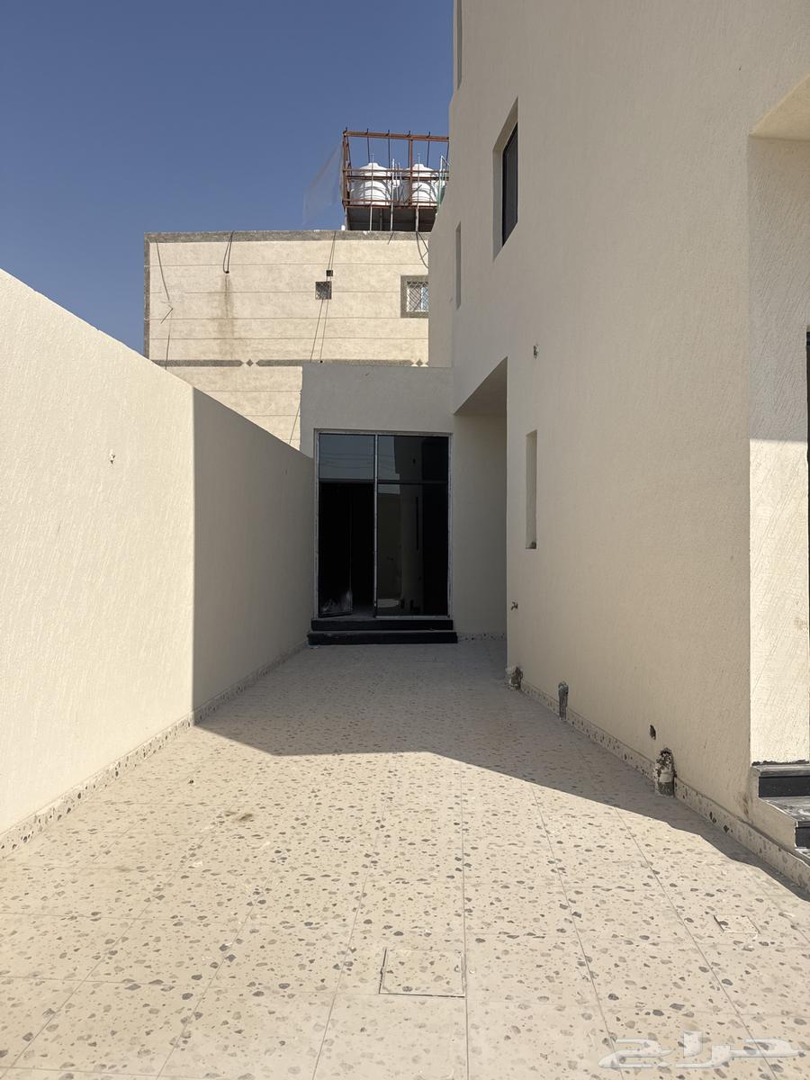 7 bedroom villa in Dahiat King Fahd 6