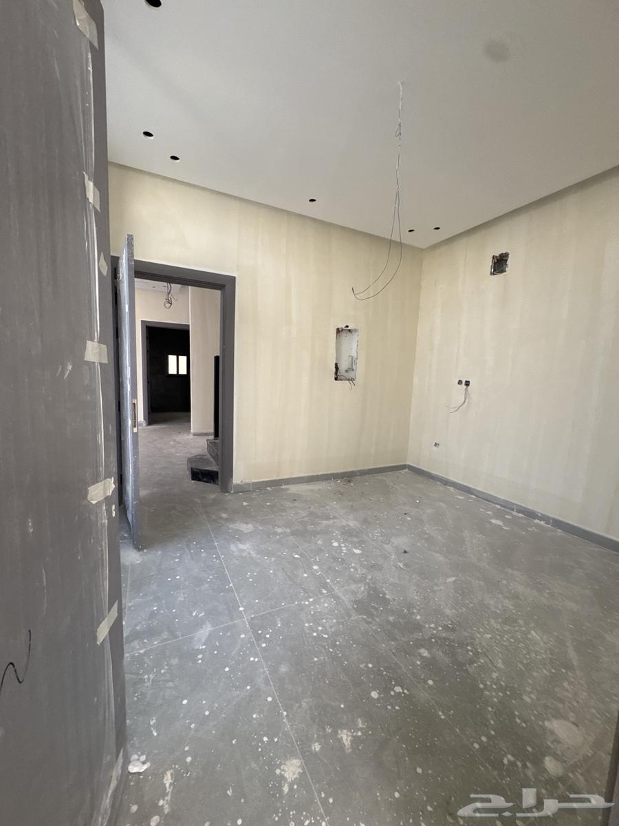 7 bedroom villa in Dahiat King Fahd 8