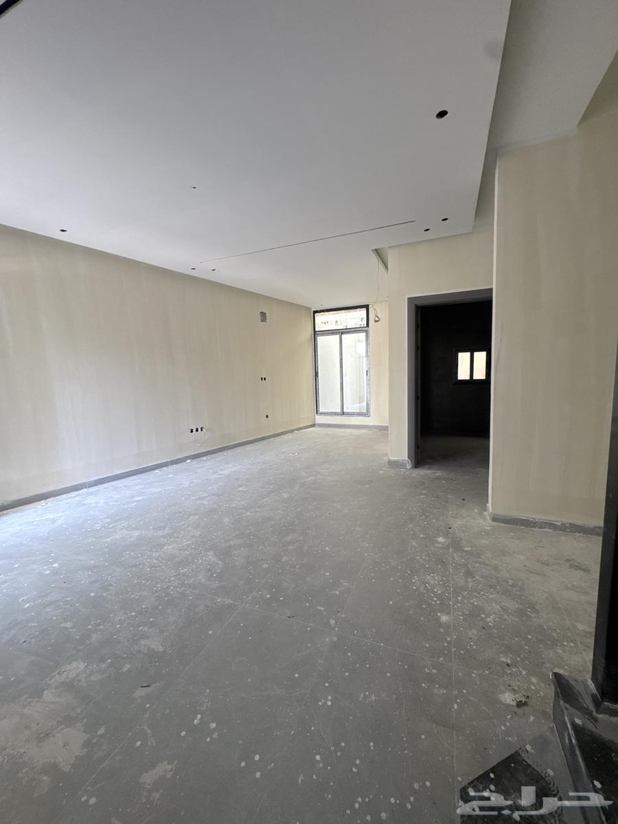 7 bedroom villa in Dahiat King Fahd 9