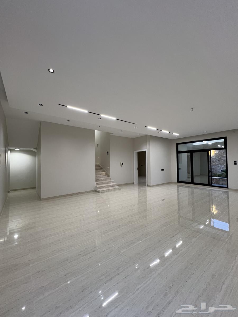 6 bedroom villa in Ash Shulah 11