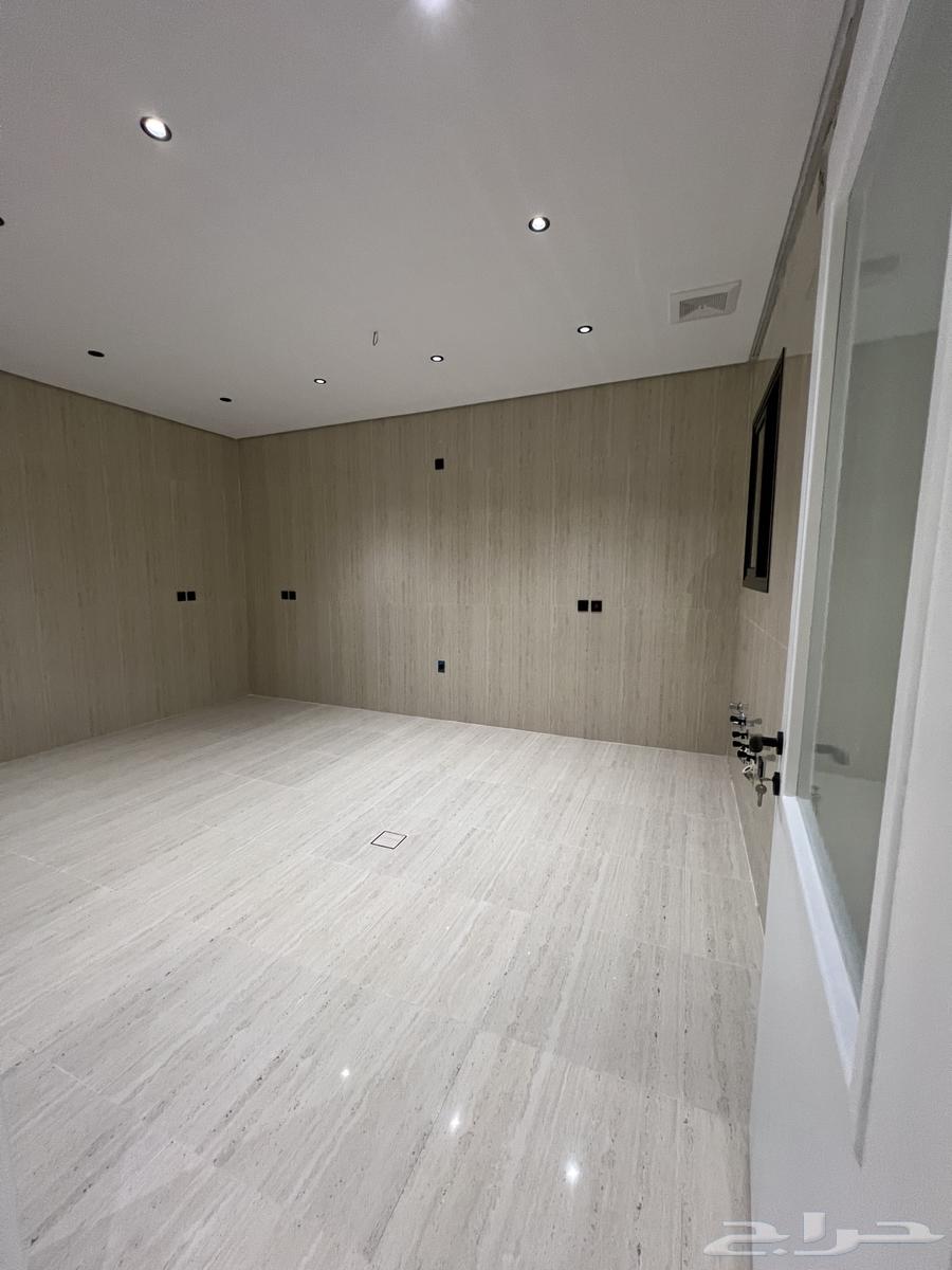 6 bedroom villa in Ash Shulah 13