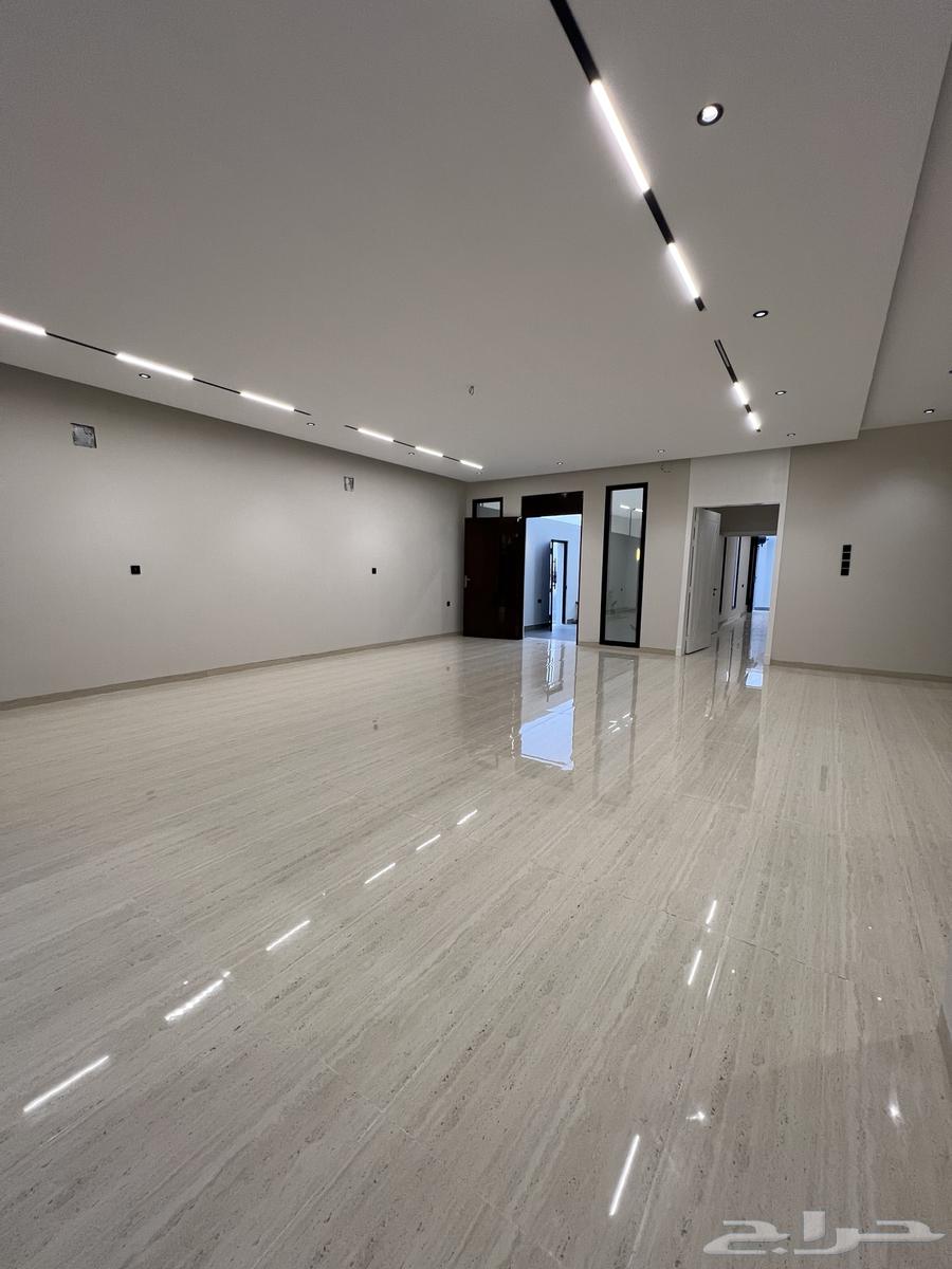 6 bedroom villa in Ash Shulah 15