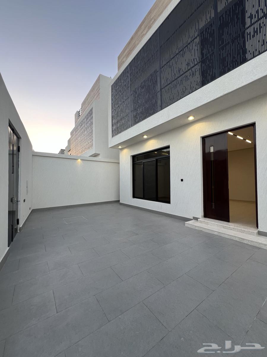 6 bedroom villa in Ash Shulah 3