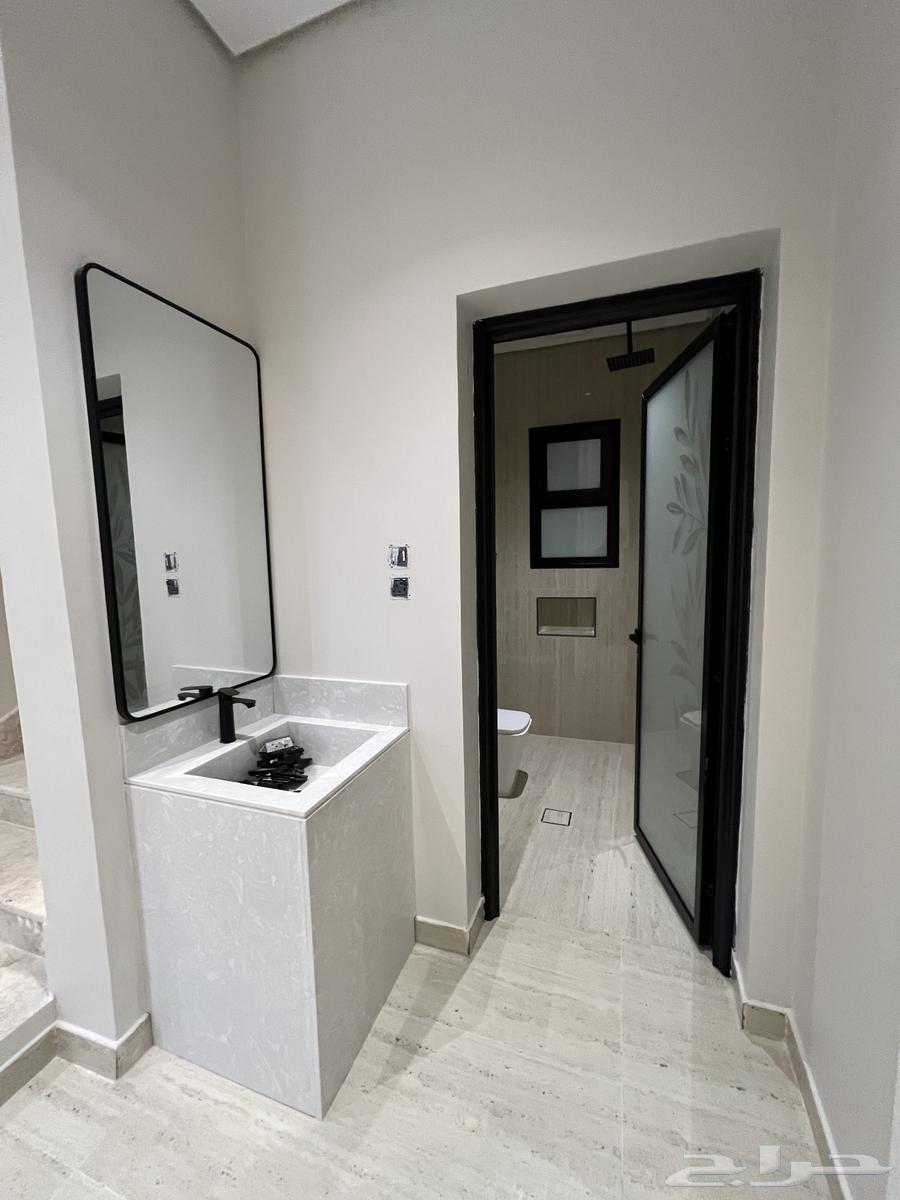 6 bedroom villa in Ash Shulah 25