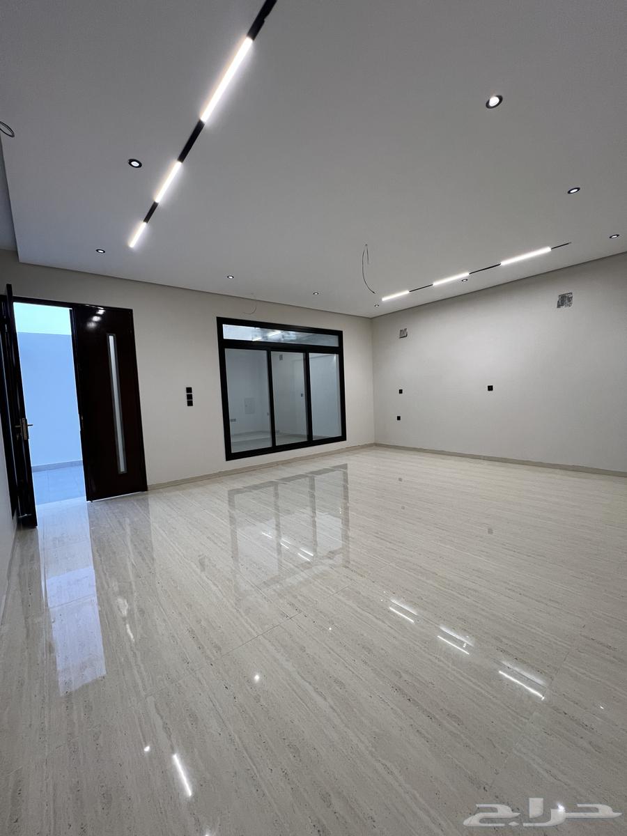 6 bedroom villa in Ash Shulah 6