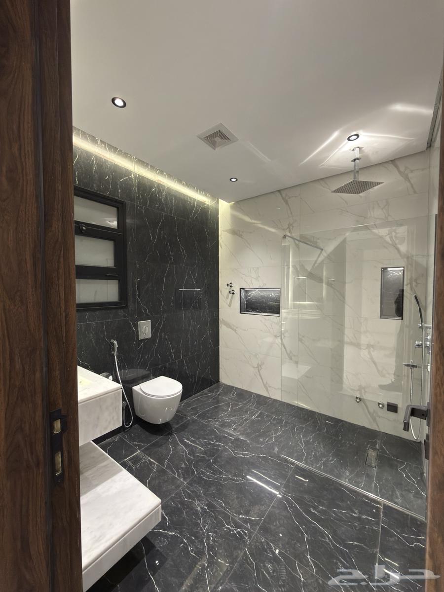 6 bedroom villa in Ash Shulah 17