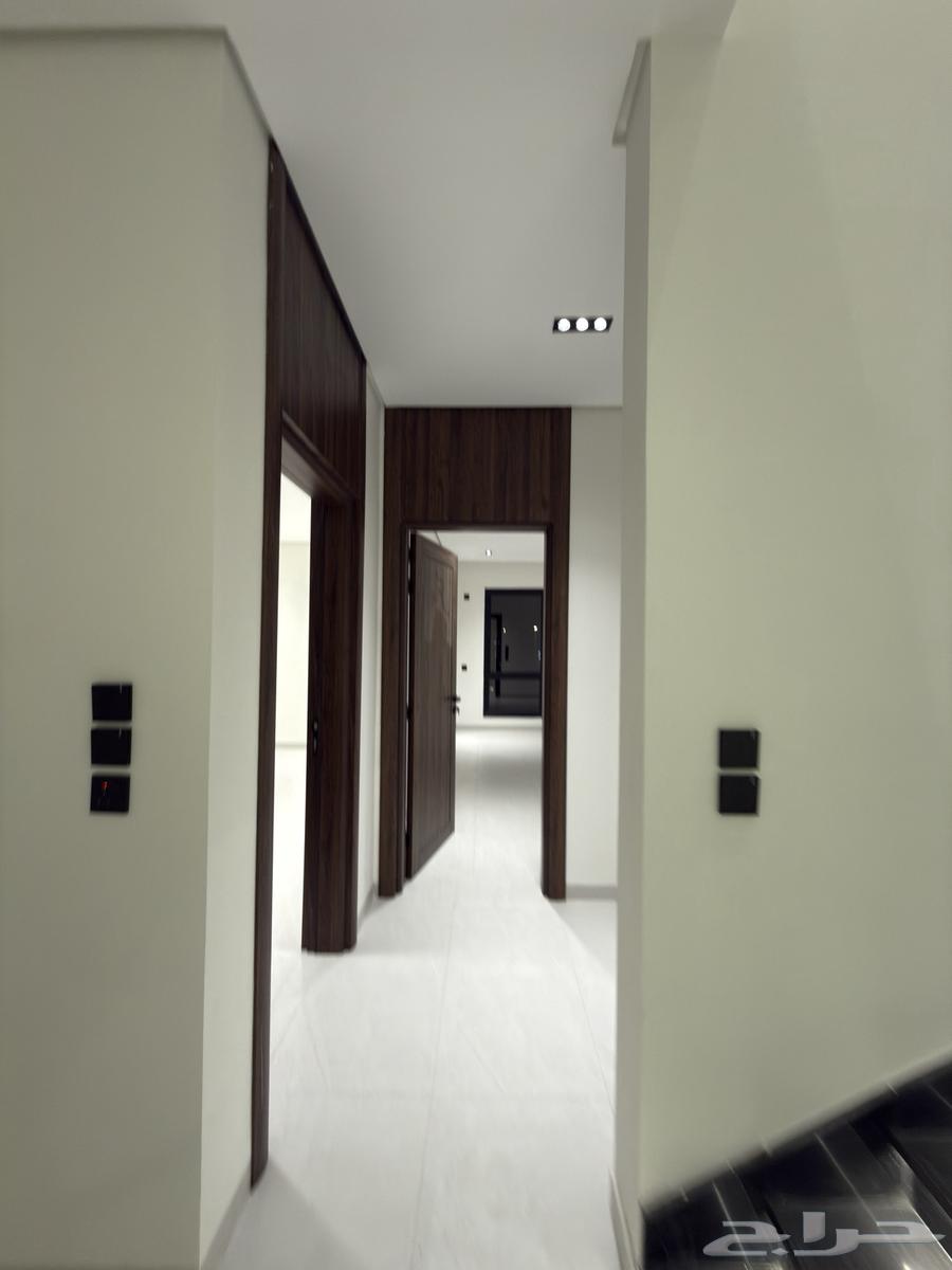 6 bedroom villa in Ash Shulah 18