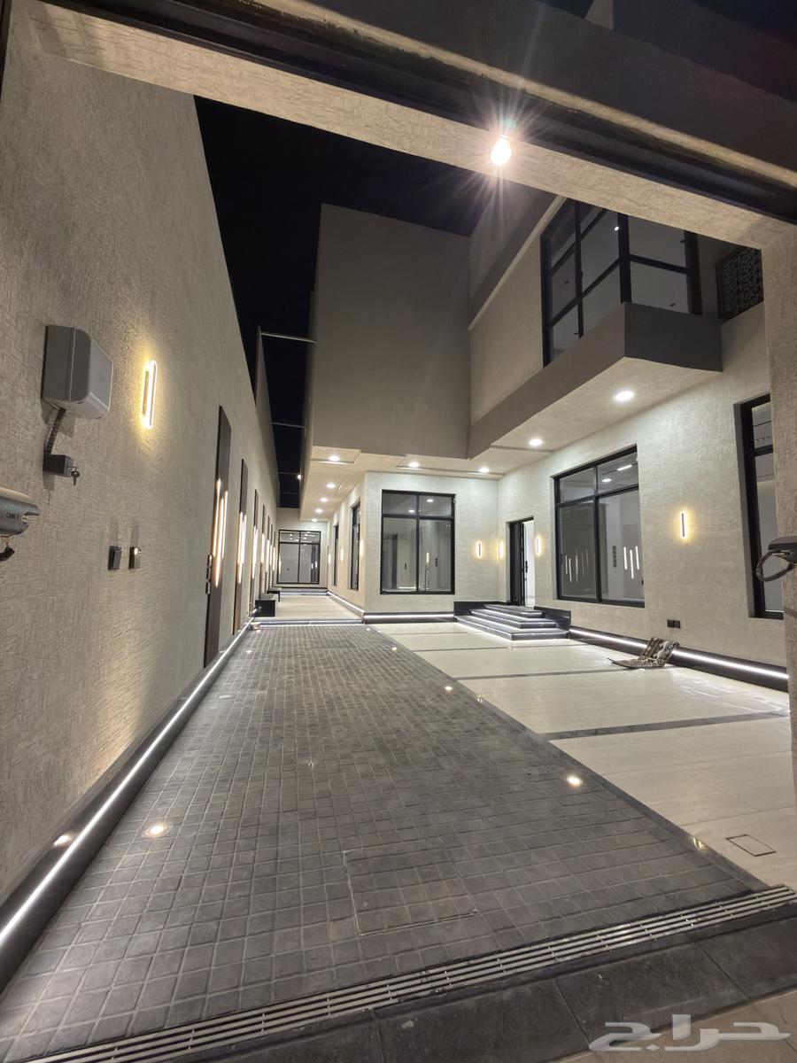 6 bedroom villa in Ash Shulah 3