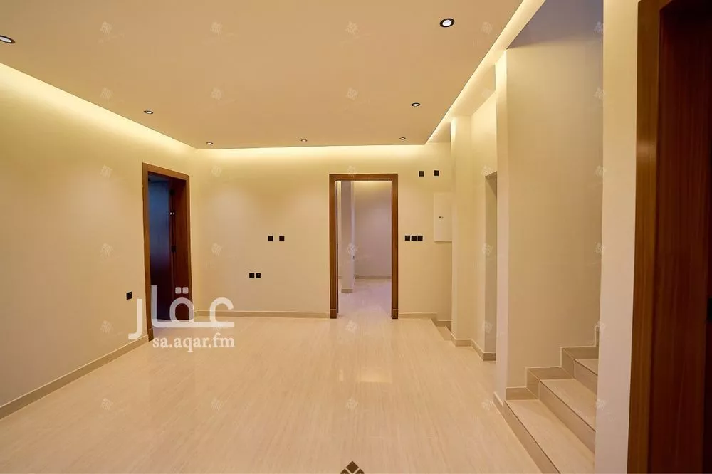5 bedroom villa in Al Mahdiyyah 12
