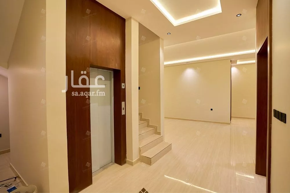 5 bedroom villa in Al Mahdiyyah 19