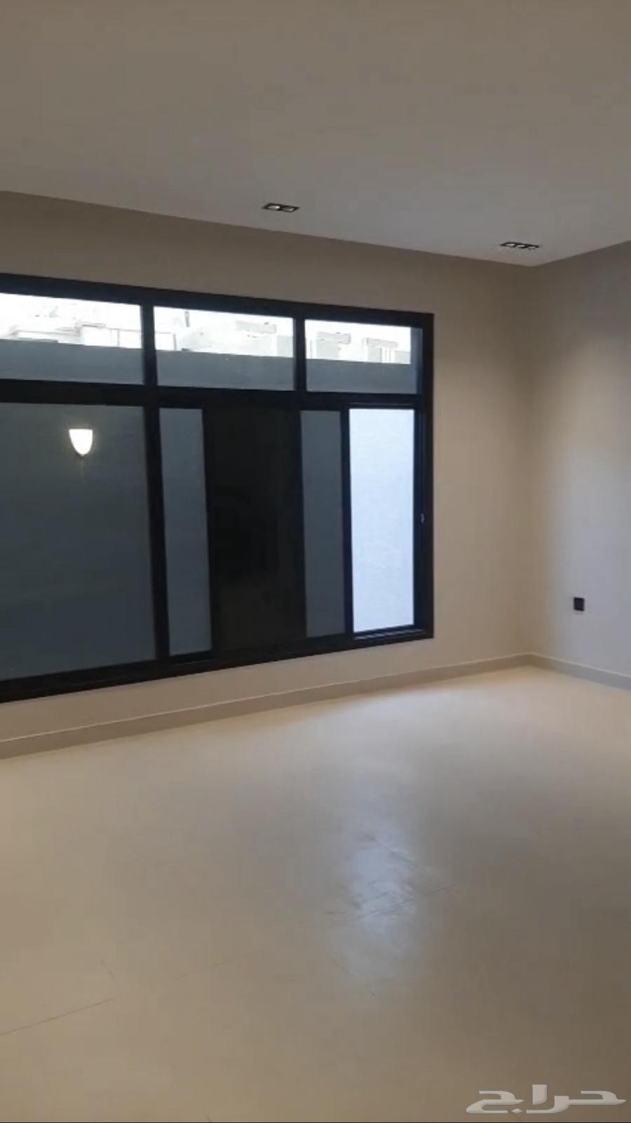 9 bedroom villa in Dahiat King Fahd 3