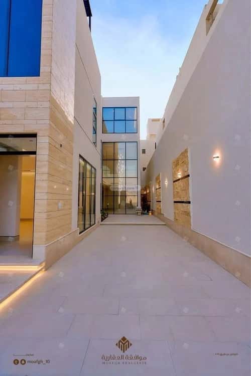 6 bedroom villa in Al Mahdiyyah 9