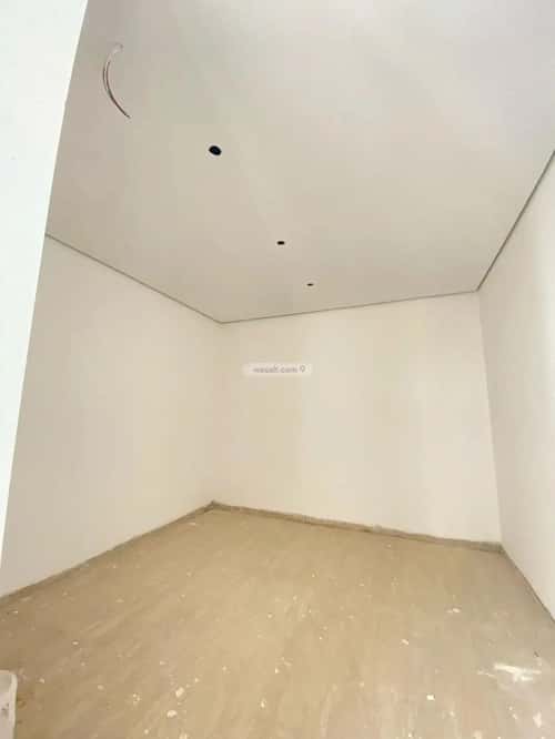 6 bedroom villa in Al Mahdiyyah 9