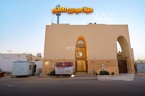 5 bedroom villa in Al Mahdiyyah 4