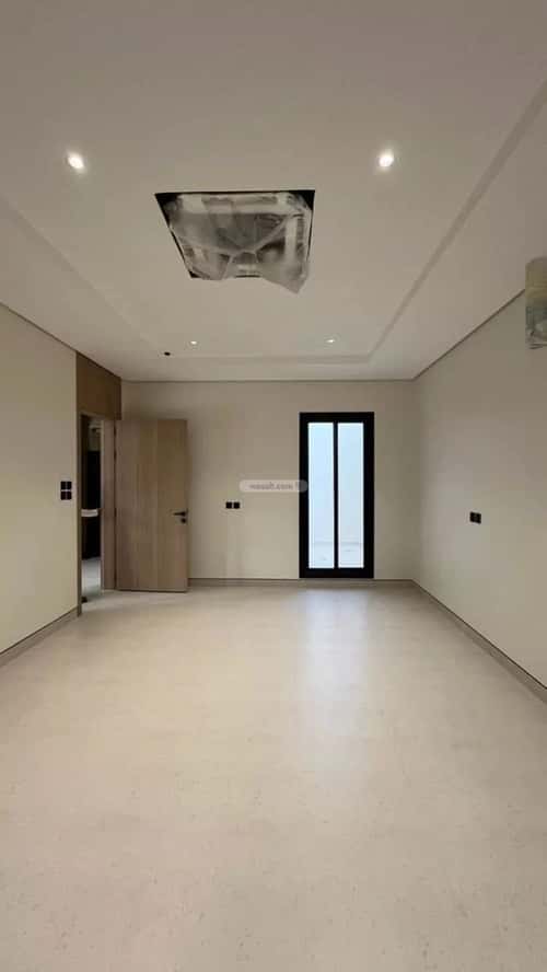 5 bedroom villa in Al Mahdiyyah 10