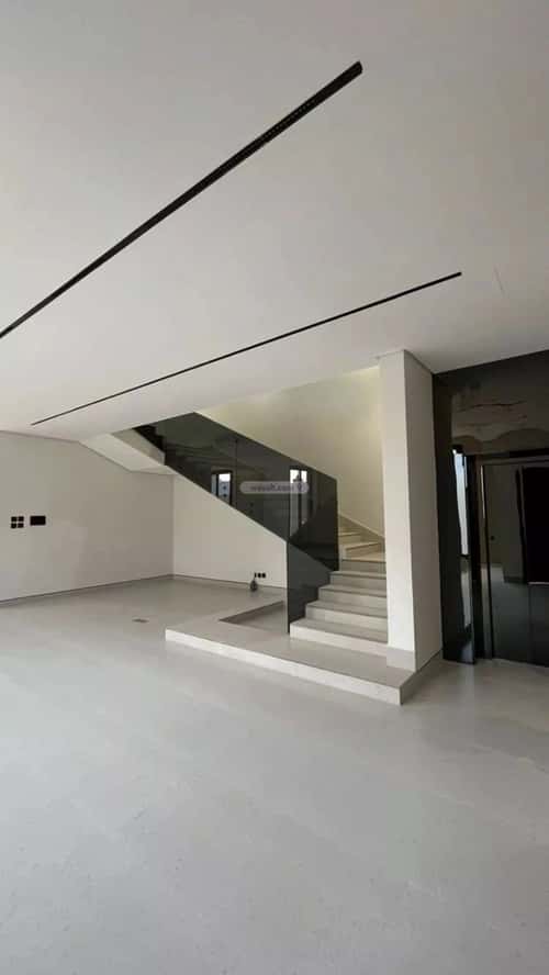 5 bedroom villa in Al Mahdiyyah 3