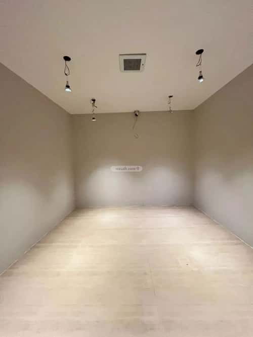 4 bedroom villa in Al Mahdiyyah 3