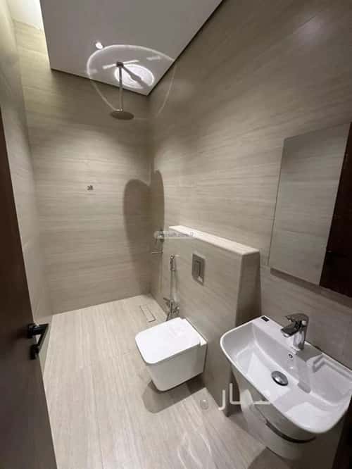 5 bedroom villa in Al Mahdiyyah 3