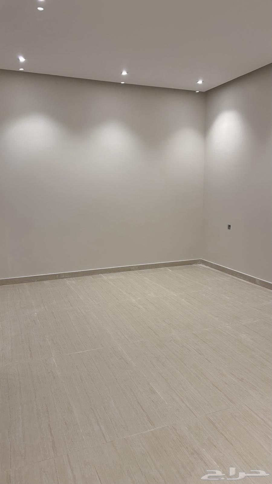 10 bedroom villa in Dahiat King Fahd 18