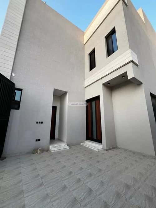 5 bedroom villa in Al Mahdiyyah 9
