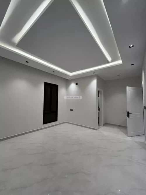 5 bedroom villa in Al Mahdiyyah 8