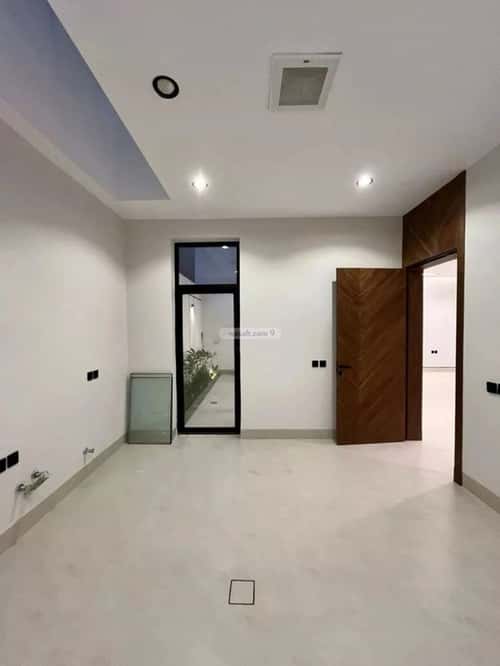 5 bedroom villa in Al Mahdiyyah 11