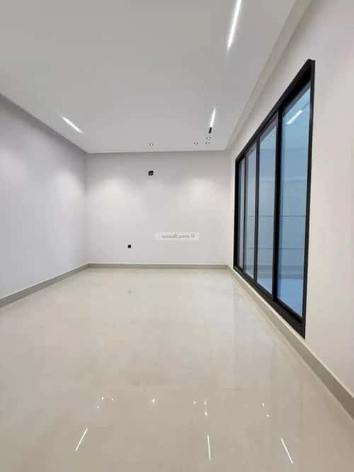 5 bedroom villa in Al Mahdiyyah 13