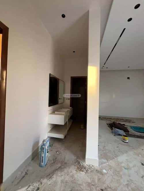 5 bedroom villa in Al Mahdiyyah 4