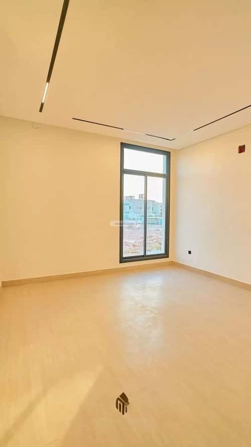 5 bedroom villa in Al Mahdiyyah 6