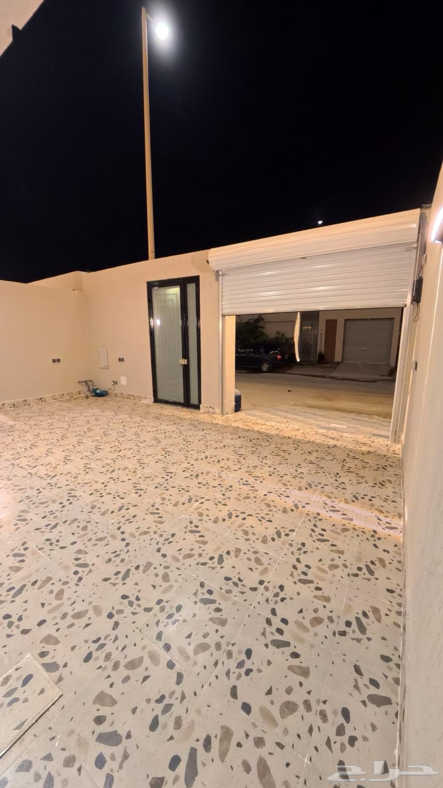 4 bedroom villa in Al Amwaj, Eastern Province 2