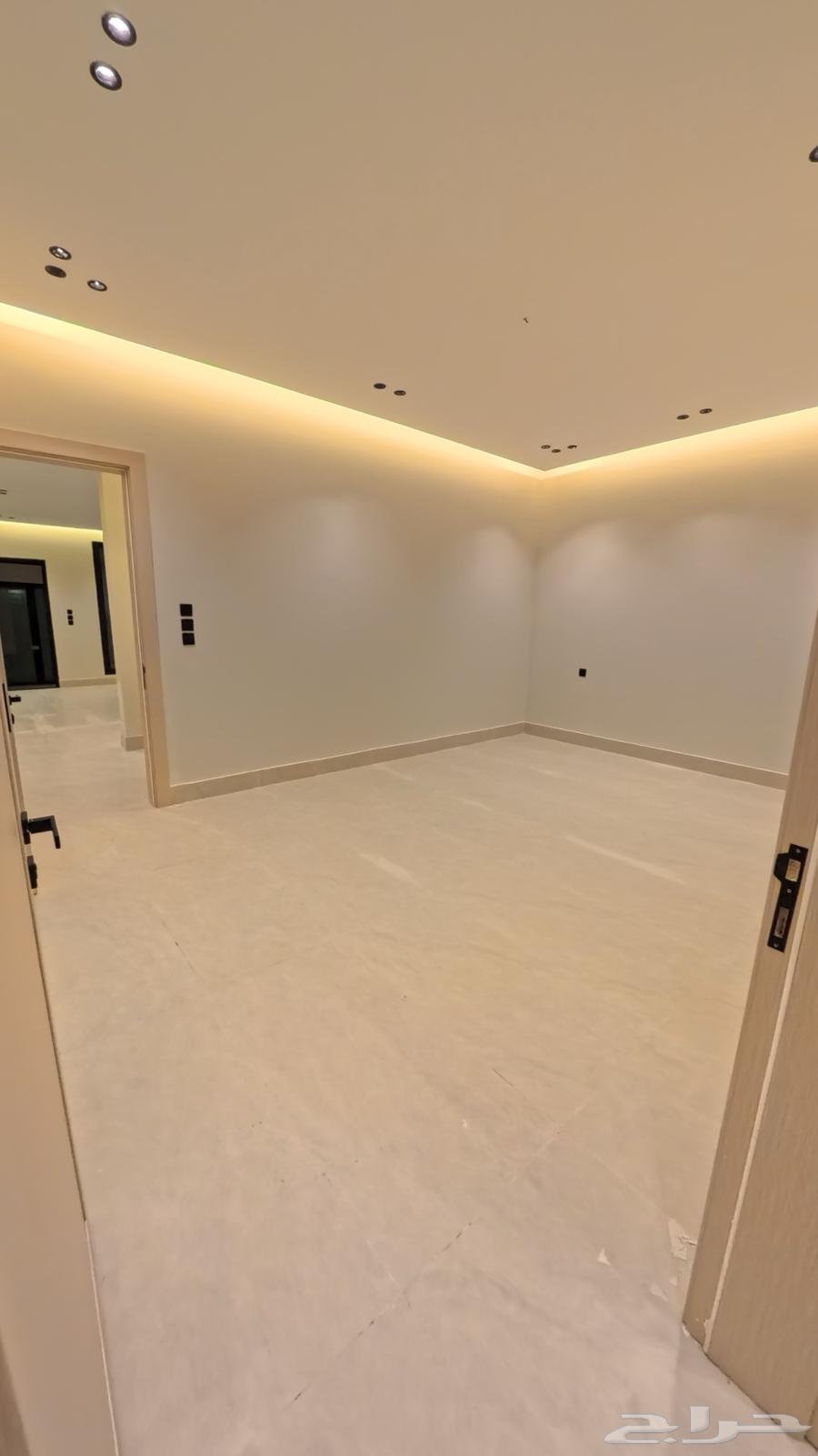 4 bedroom villa in Al Amwaj, Eastern Province 12