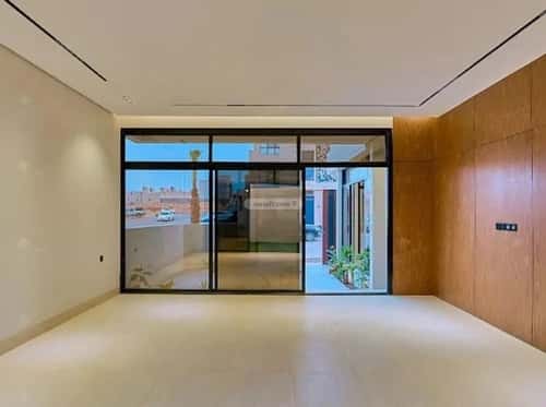 5 bedroom villa in Al Mahdiyyah 4