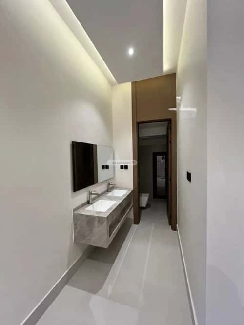 5 bedroom villa in Al Mahdiyyah 7