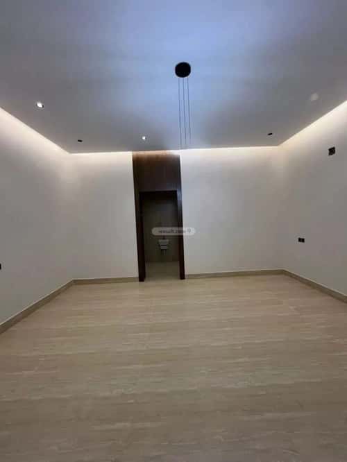 5 bedroom villa in Al Mahdiyyah 3