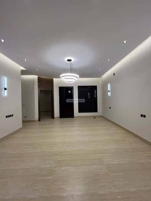 5 bedroom villa in Al Mahdiyyah 10