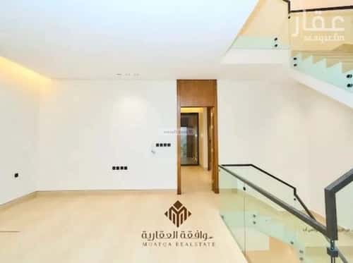 5 bedroom villa in Al Mahdiyyah 4