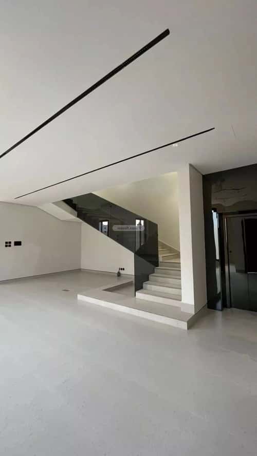 5 bedroom villa in Al Mahdiyyah 4