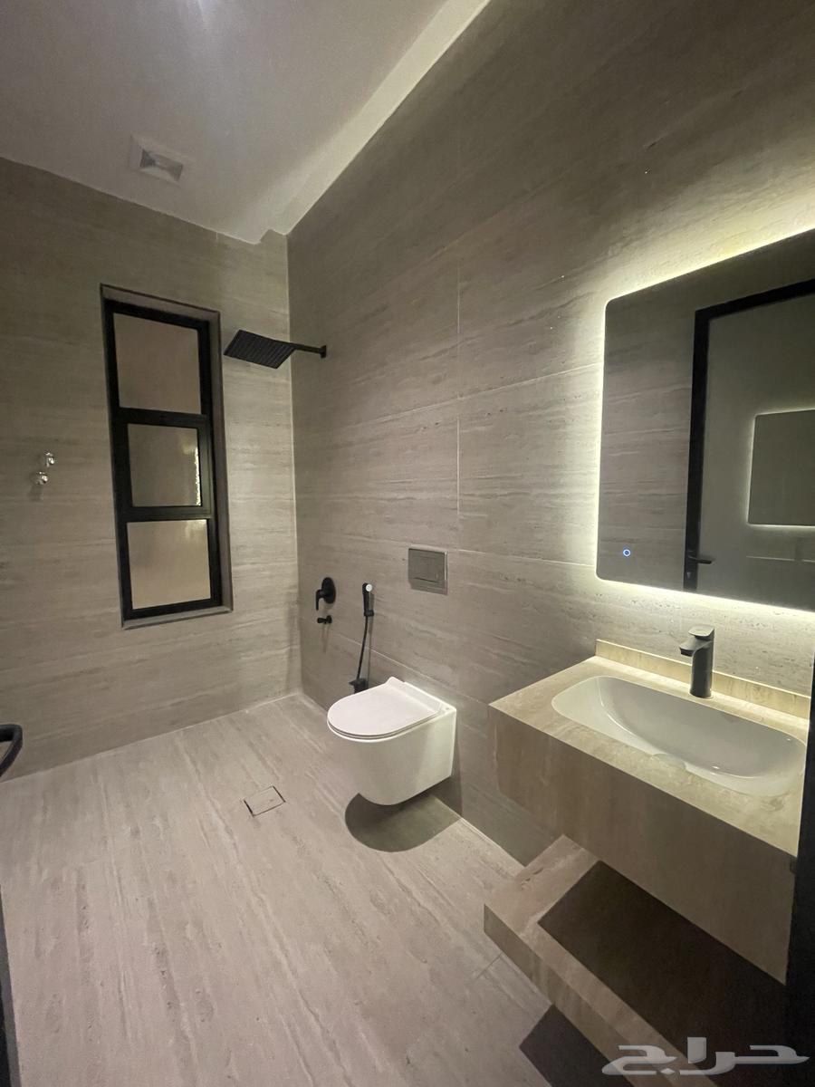 6 bedroom villa in As Sawari 4
