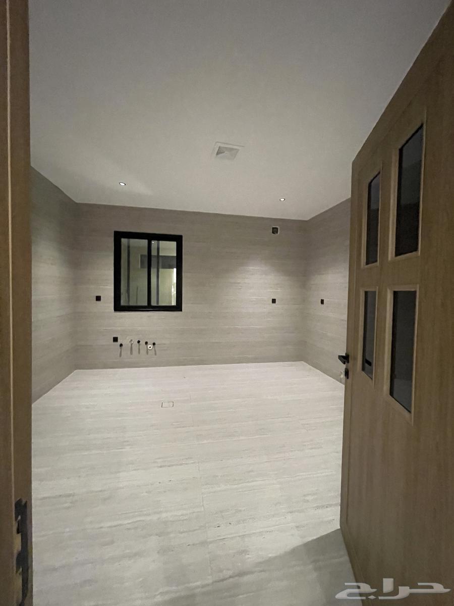 6 bedroom villa in As Sawari 7