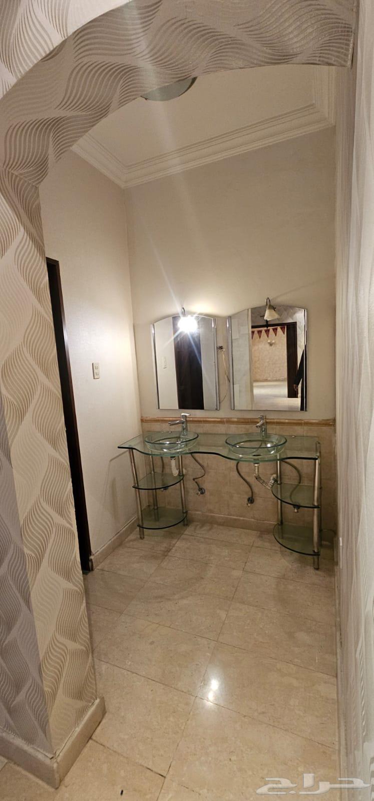 8 bedroom villa in Uhud 14