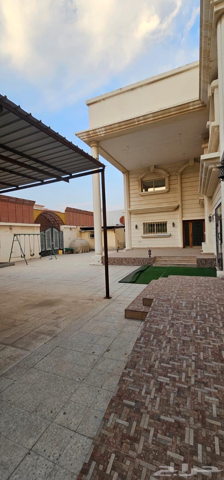 8 bedroom villa in Uhud 17